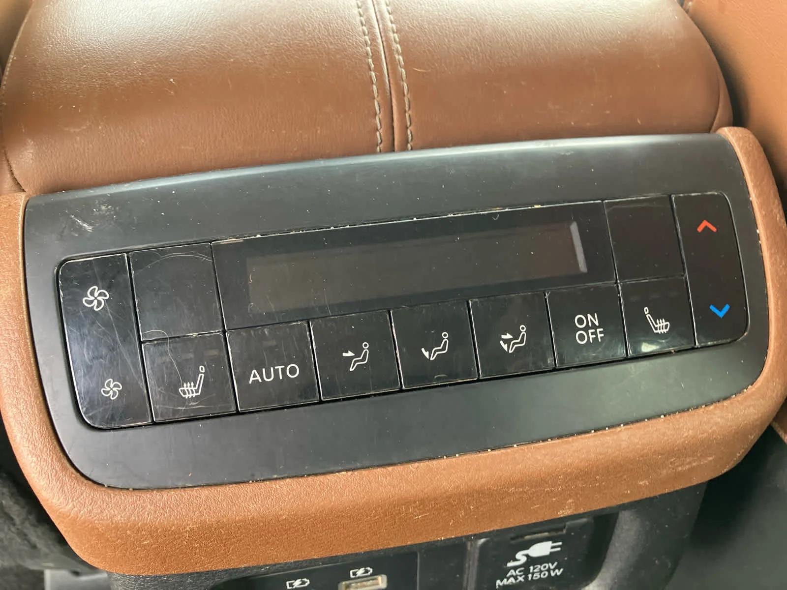 Used 2023 Boulder Gray Pearl Nissan Platinum image 36