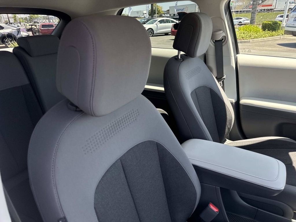 Certified Used 2024 Black Hyundai SEL image 29