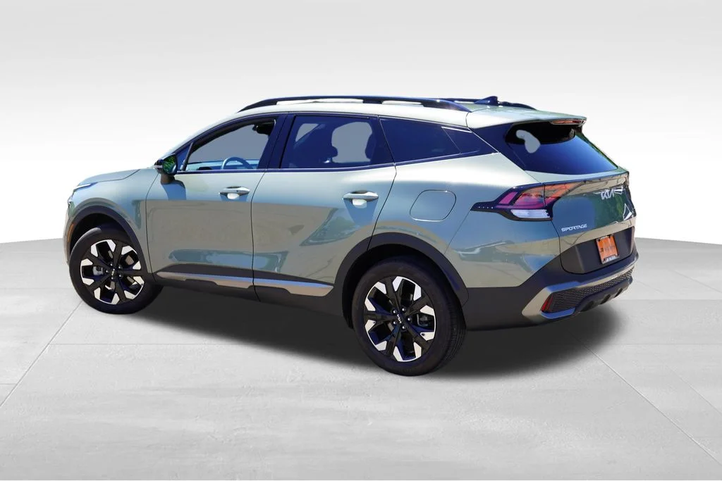 Certified Used 2024 Jungle Green Kia X-Line image 8