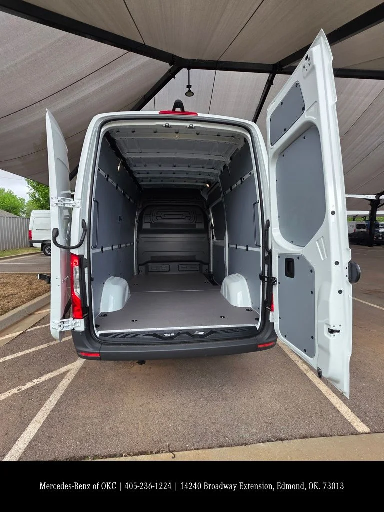 New 2026 White Mercedes-Benz Cargo 144 WB image 5