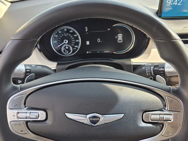 Used 2025 White Genesis 2.5T image 21