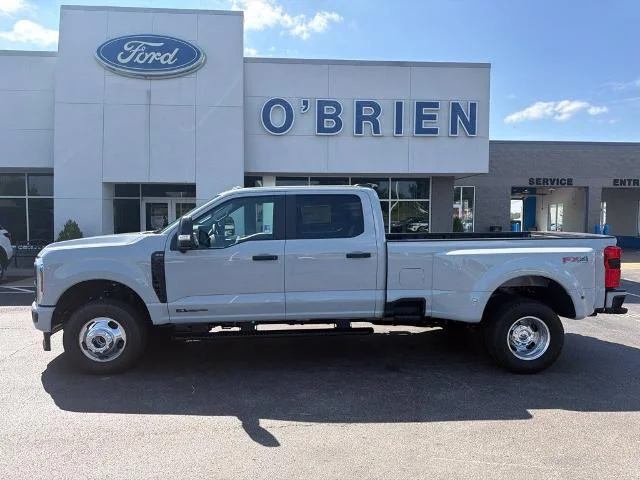 New 2026 Avalanche Ford F-350® XL image 27