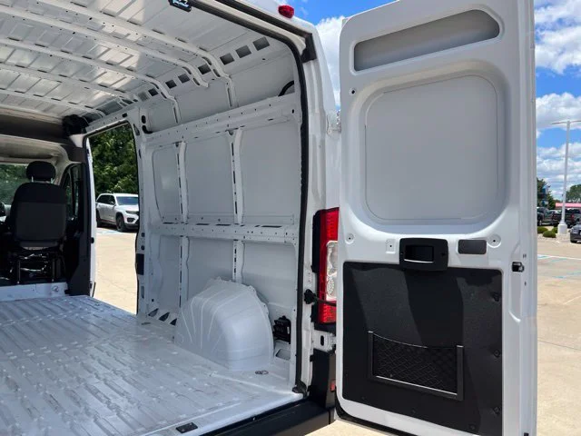 Used 2025 White Ram High Roof image 33