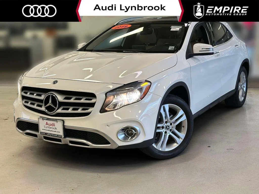 2019 Mercedes-Benz GLA GLA250 4MATIC's photo