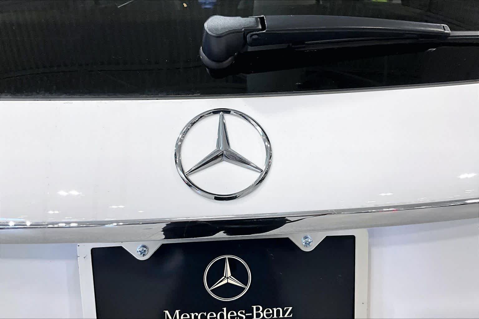 Used 2019 Polar White Mercedes-Benz GLC 300 image 10