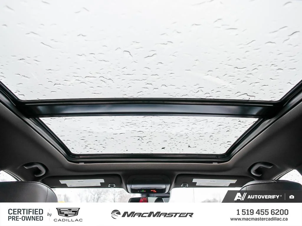 Used 2020  Cadillac Premium Luxury image 28
