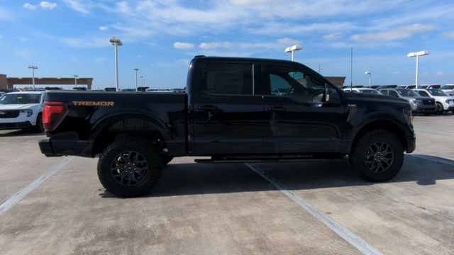 New 2026 Antimatter Blue Metallic Ford Tremor® image 28