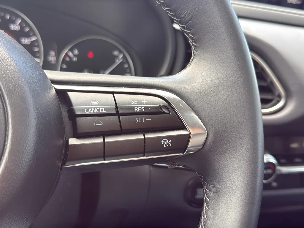 Used 2025 White Mazda 2.5 S Preferred Package image 17