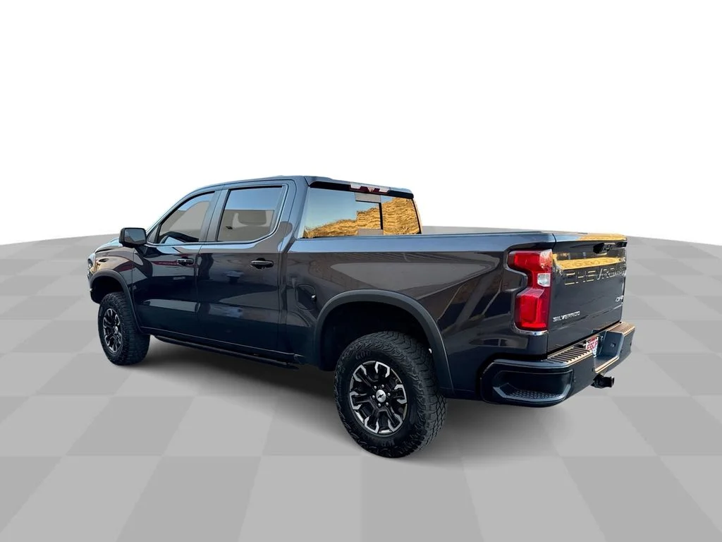 Used 2023 Dark Ash Metallic Chevrolet ZR2 image 6