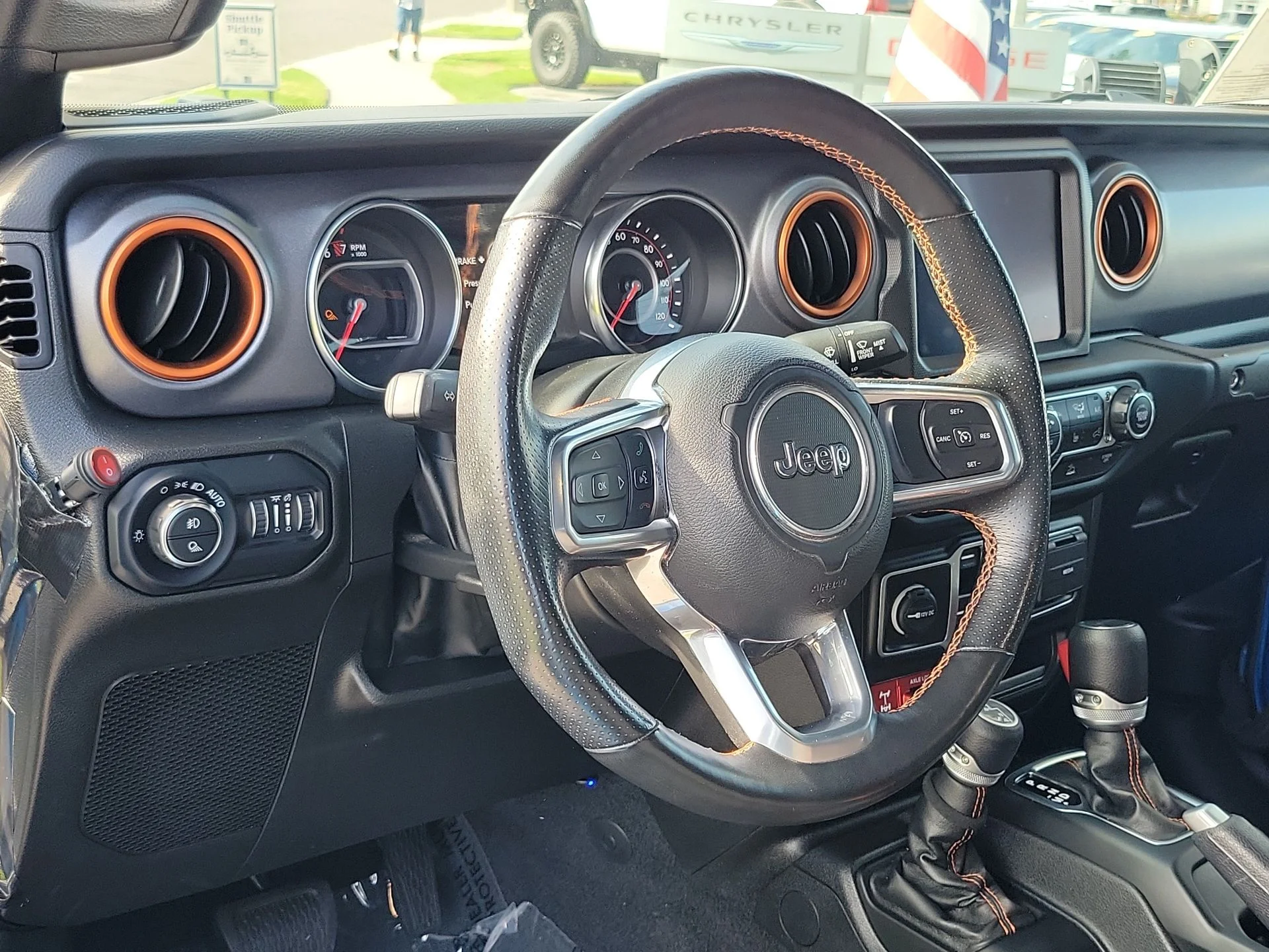 Certified Used 2022 Blue Jeep Mojave image 23