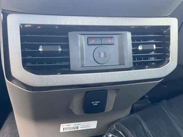 New 2026 White Ford Platinum image 10