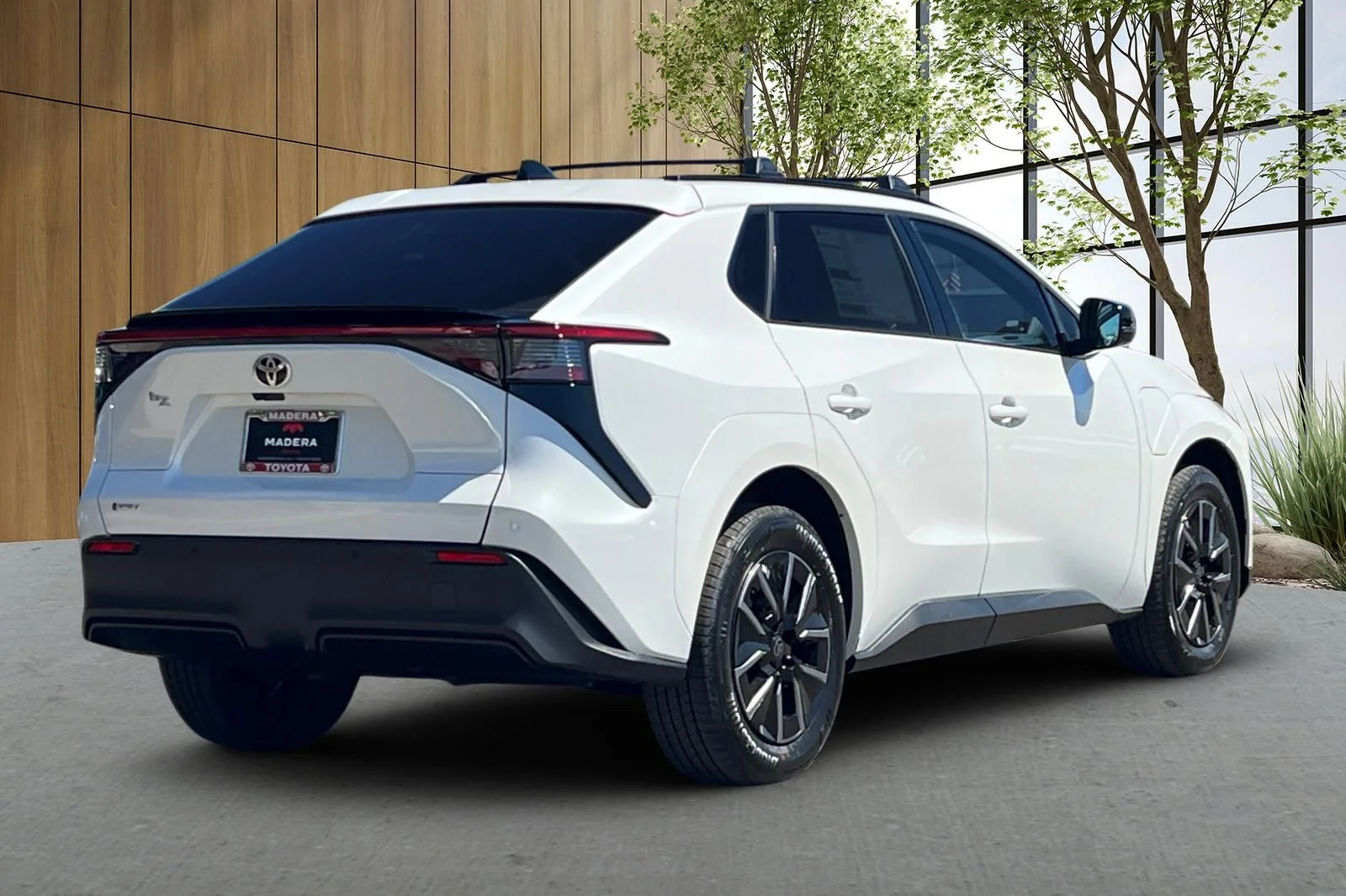 New 2026  Toyota XLE Plus image 4