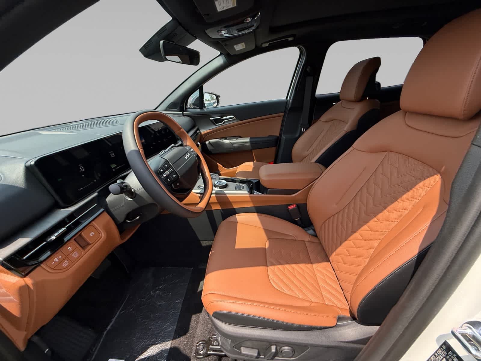 New 2027 Snow White Pearl Kia X-Line image 11