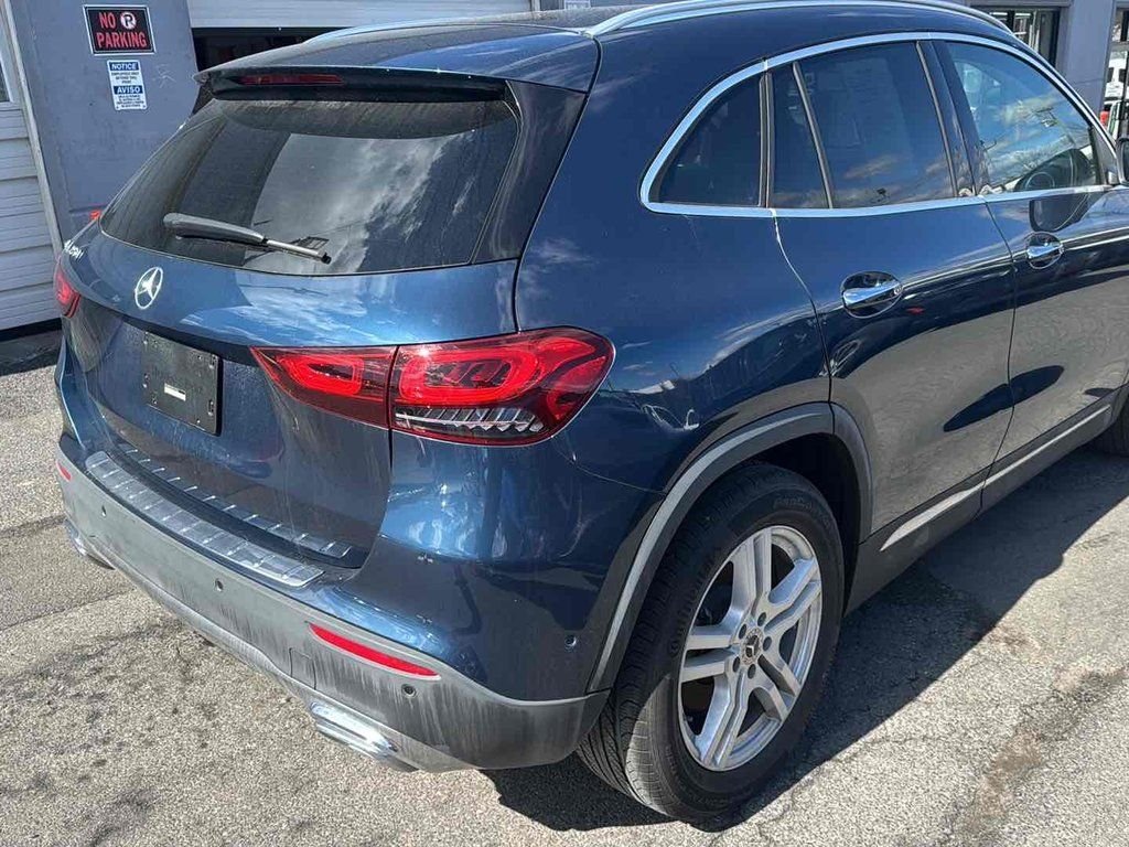Used 2022 Blue Mercedes-Benz GLA 250 image 10