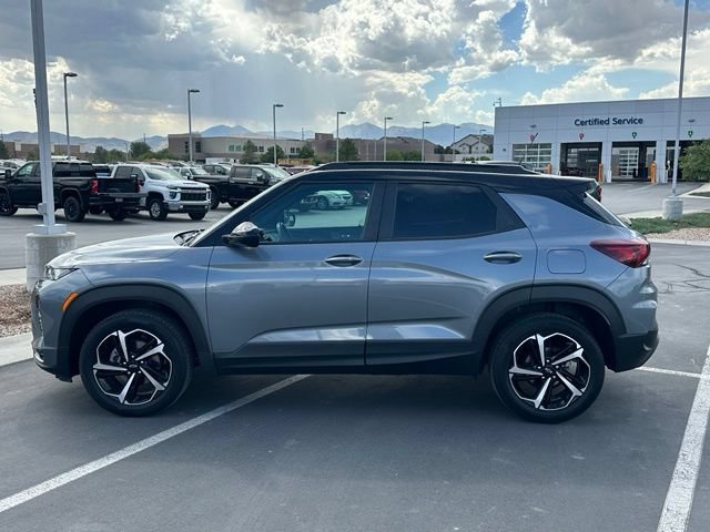 2021 Chevrolet Trailblazer RS - Photo 2