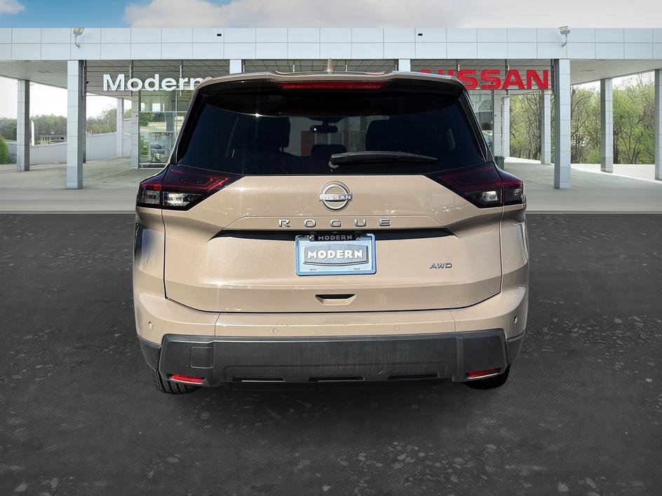 Certified Used 2025 Baja Storm Metallic Nissan SV image 4