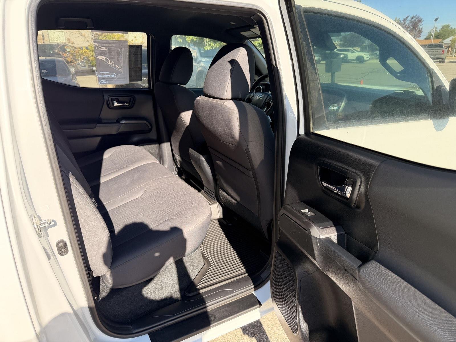 Used 2019 Super White Toyota TRD Off Road image 11