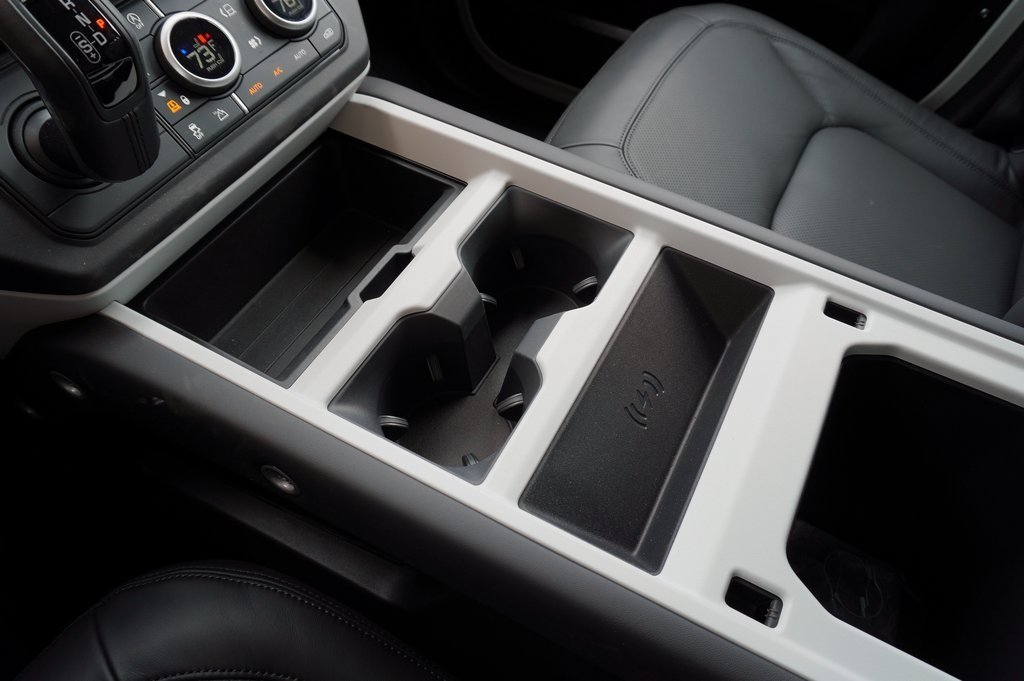 2026 LAND ROVER DEFENDER - Image 27