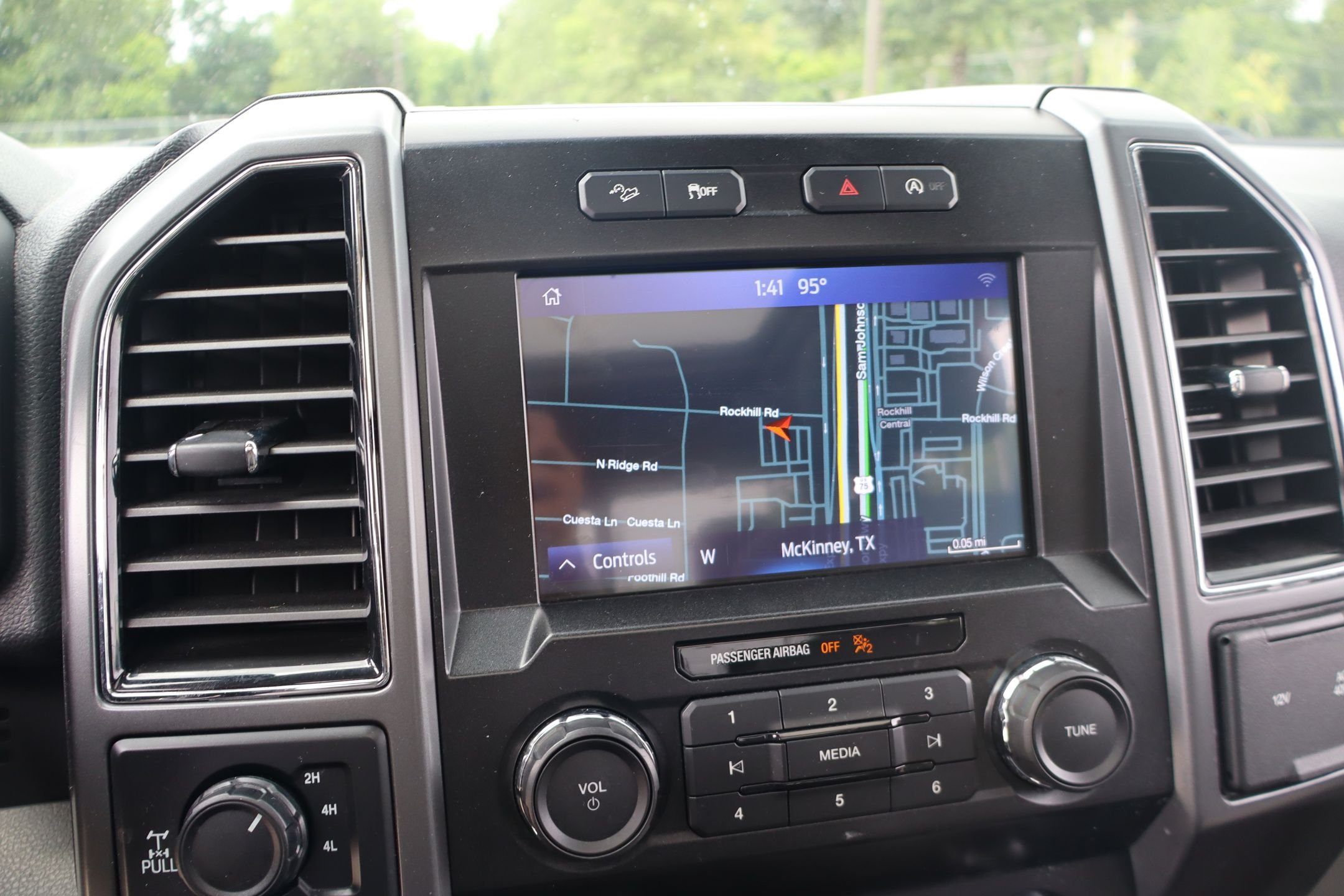 Used 2020 Black Metallic Ford XLT image 21