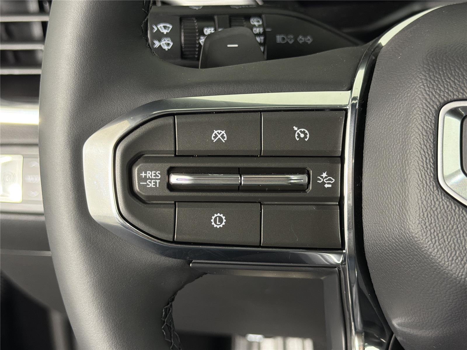 2026 GMC Acadia Elevation - Photo 26