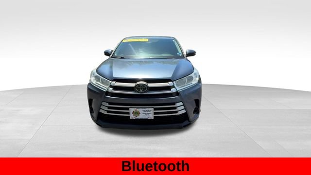 Used 2019 Shoreline Mist Toyota LE image 6