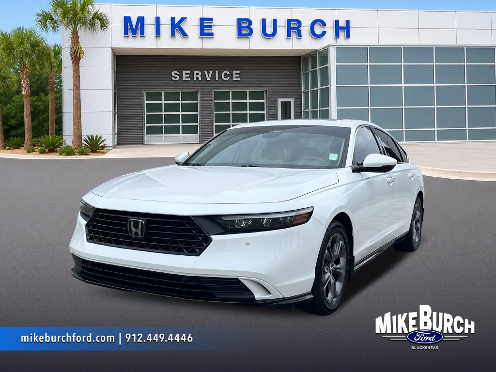 Used 2025 Platinum White Honda EX-L image 1