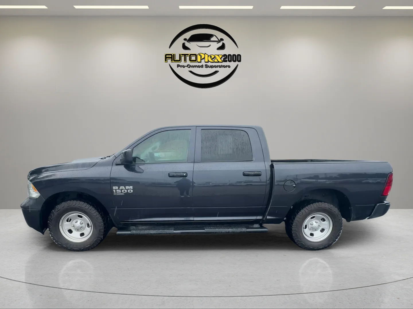 Used 2021 Gray Ram Tradesman image 4