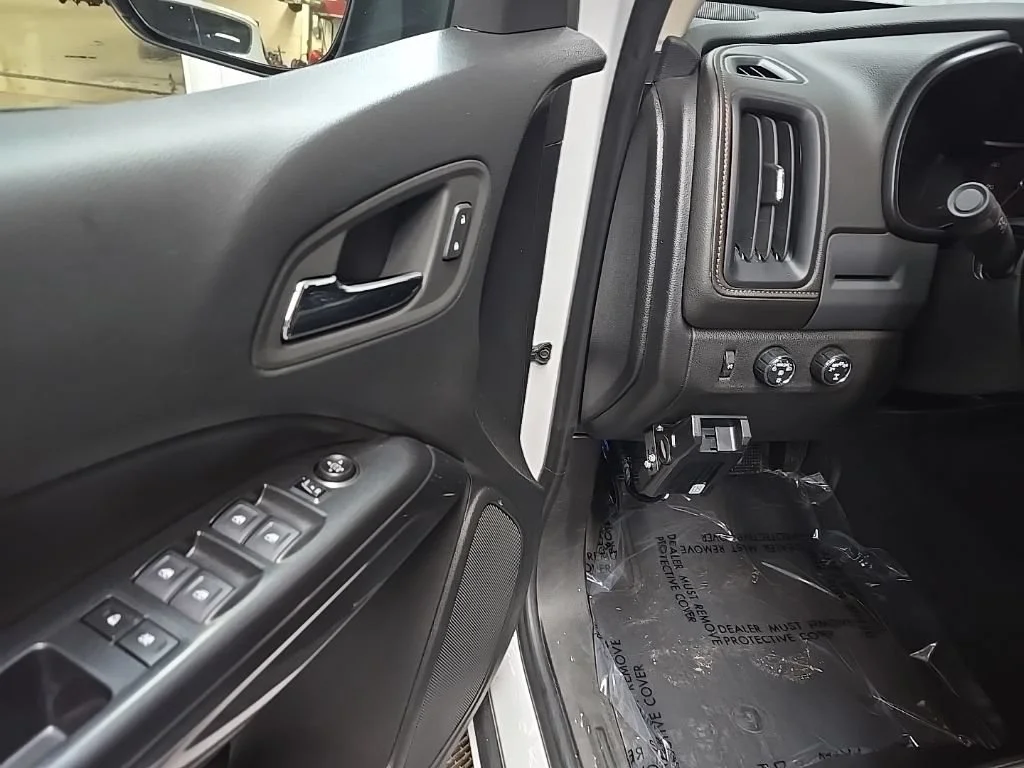 2022 GMC Canyon AT4 - Photo 27