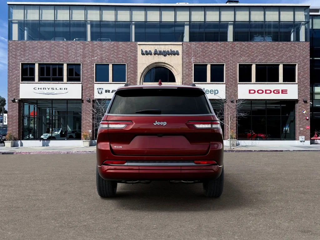 New 2026 Velvet Red Pearl-Coat Exterior Paint Jeep Limited Reserve image 7