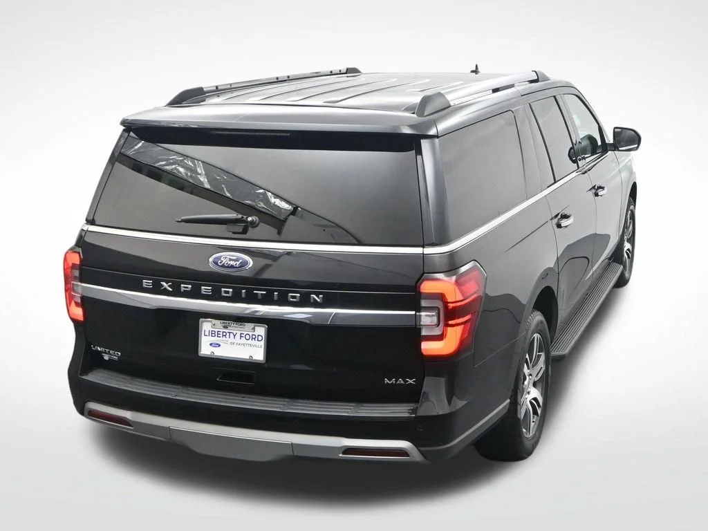 Used 2024 Jewel Red Metallic Ford Limited image 29