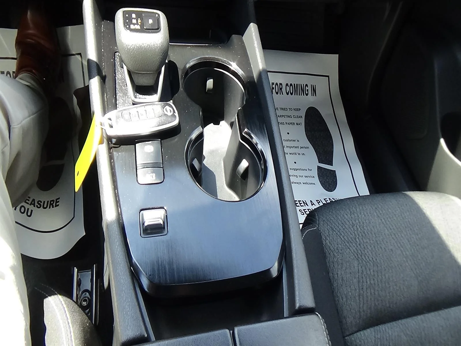 Used 2025 Deep Ocean Blue Pearl (rcj) Nissan SV image 26