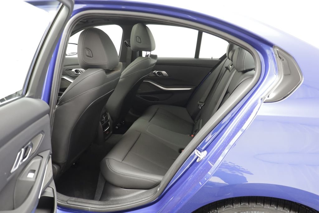 New 2026 Portimao Blue Metallic BMW 330i xDrive image 14
