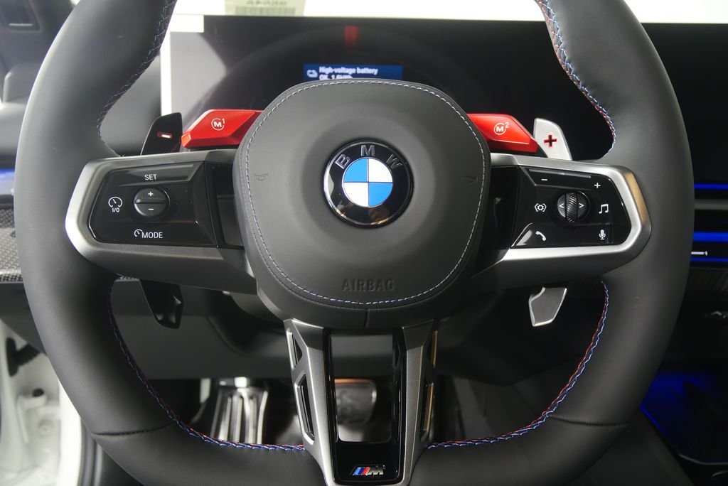 New 2027 Alpine White BMW Base image 19