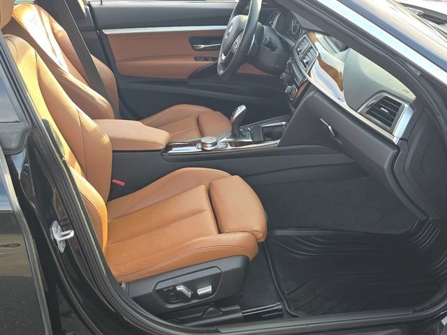 Used 2017 Black BMW xDrive image 22