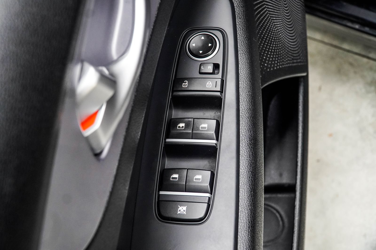 Used 2024 Black Kia LXS image 34