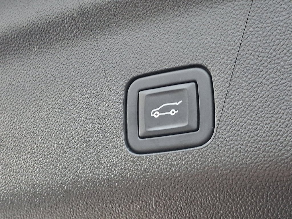 2022 Cadillac Escalade Sport - Photo 33
