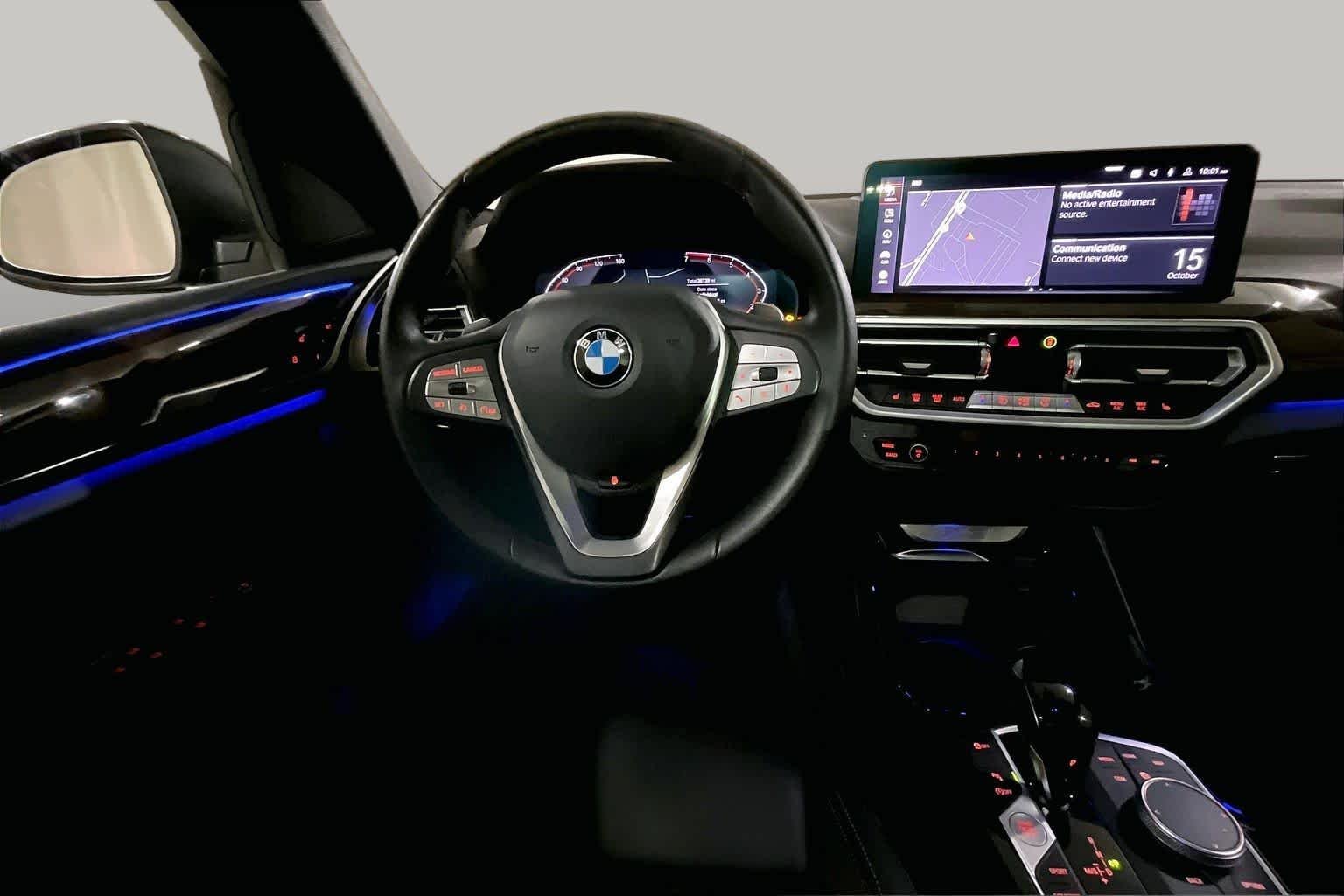 Used 2022 Black Sapphire Metallic BMW xDrive30i image 5