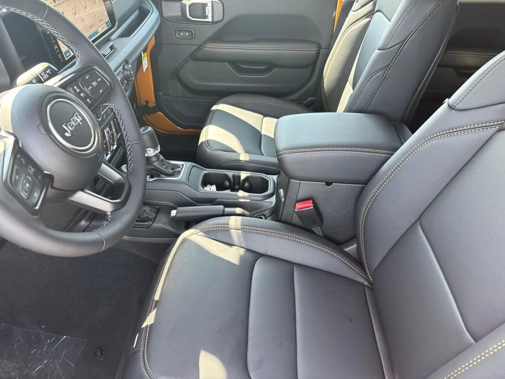 New 2026 Goldilocks Jeep Sahara image 13