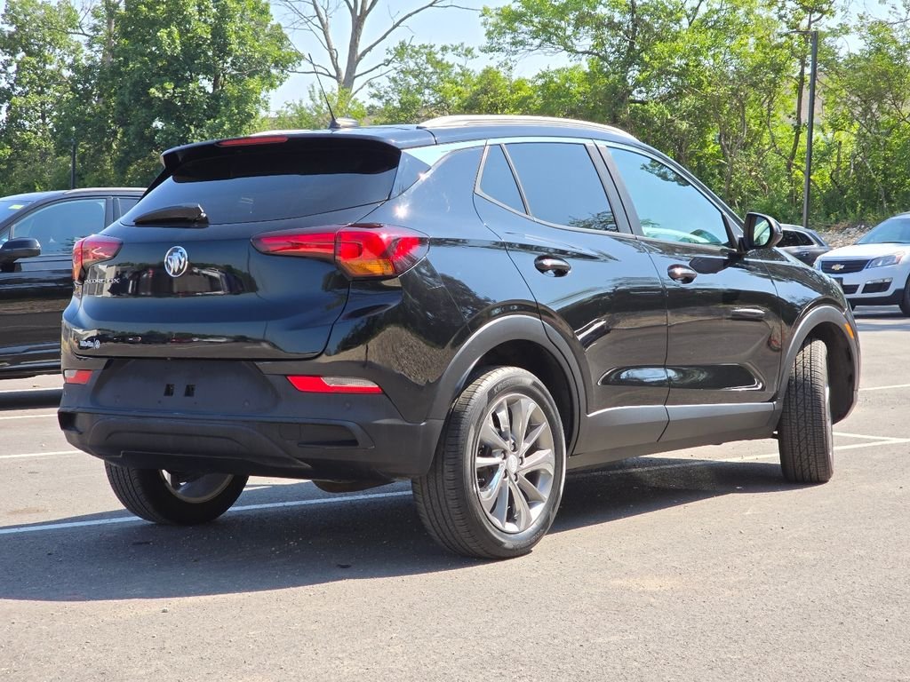 Used 2020 Black Buick Select image 22