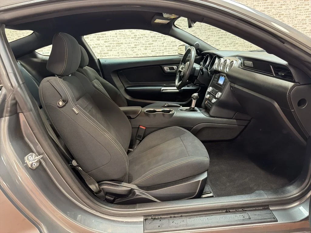 Used 2022 Gray Metallic Ford EcoBoost image 11