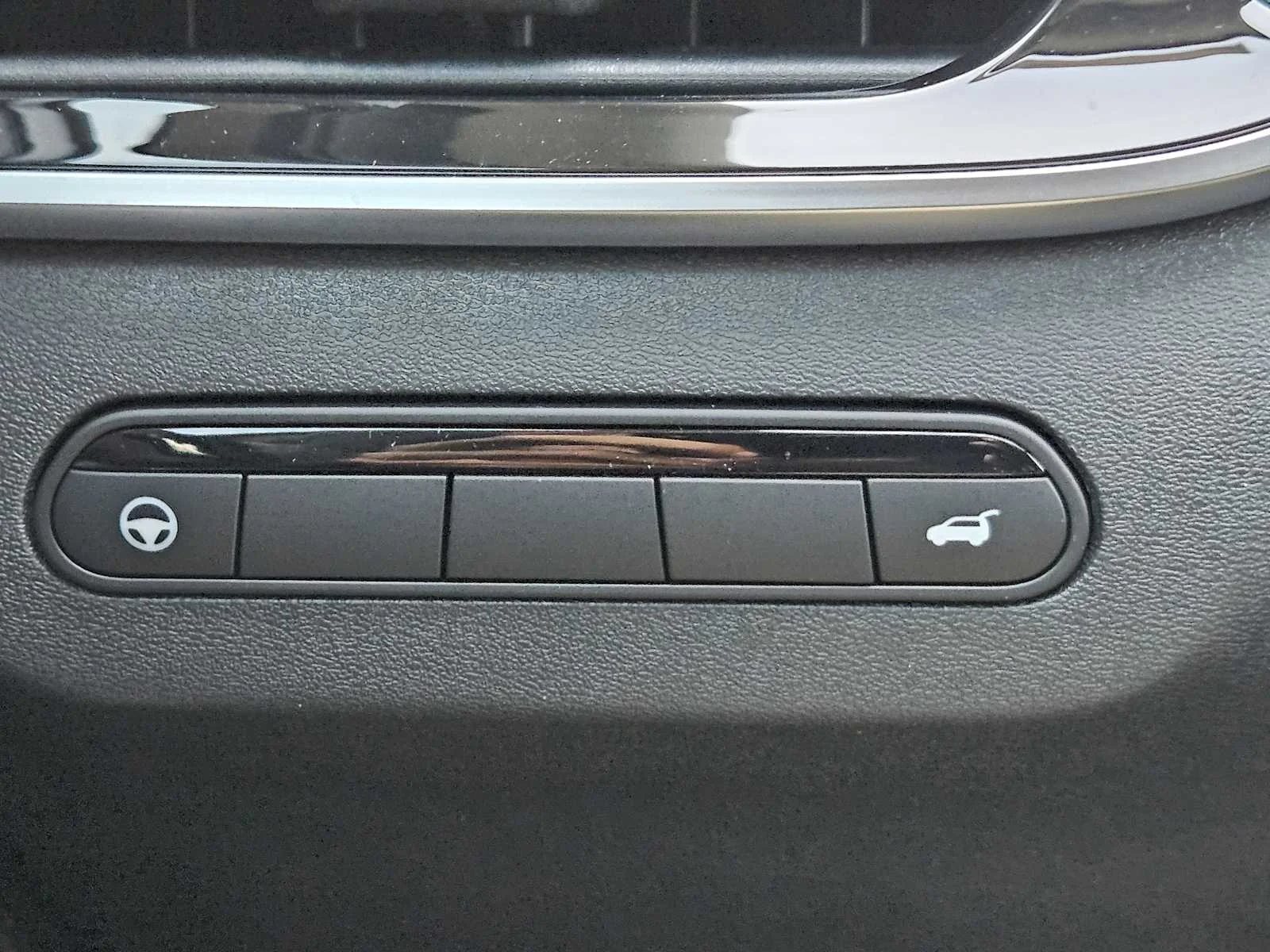 2027 INFINITI QX60 LUXE - Photo 16