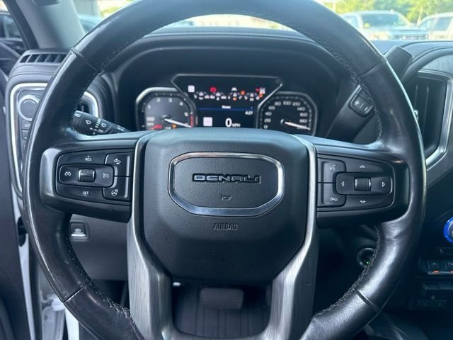 Used 2019 White GMC Denali image 15
