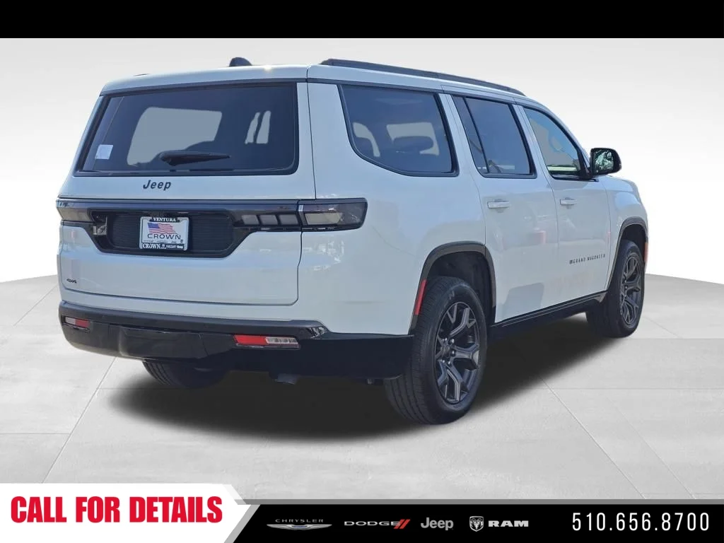 New 2026 Bright White Clear-Coat Exterior Paint Jeep Limited Altitude image 5