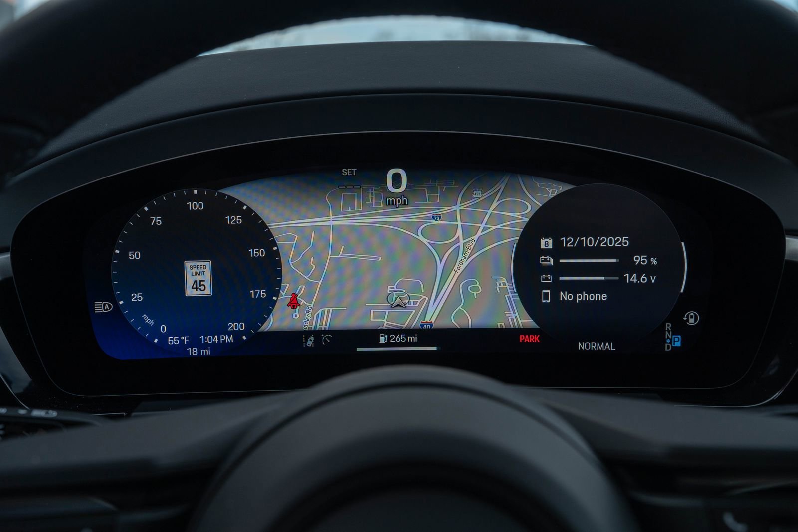 2025 Porsche Macan S - Photo 24