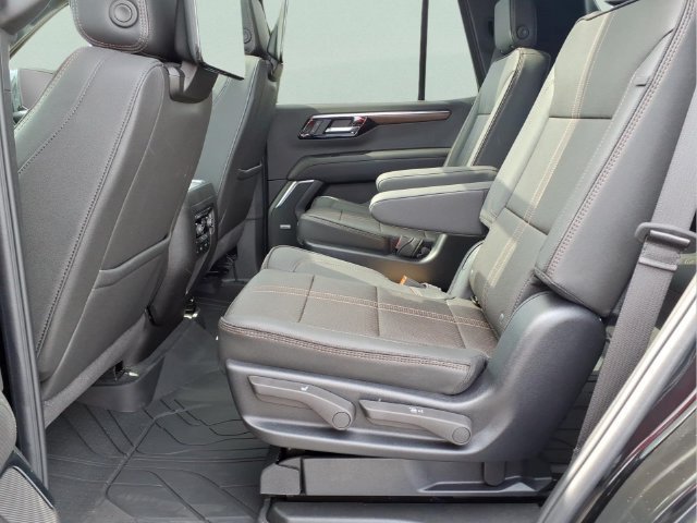 New 2026 Black Chevrolet High Country image 20