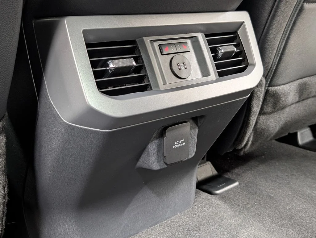 New 2026 Glacier Gray Metallic Tri-Coat Ford F-250® Lariat® image 20