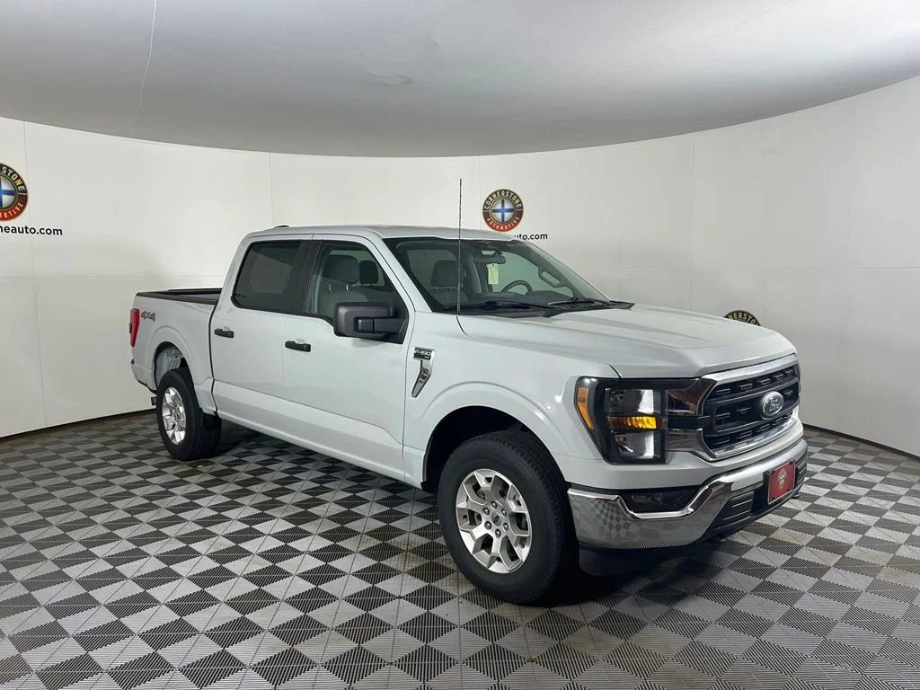 Used 2023 White Ford XLT image 15