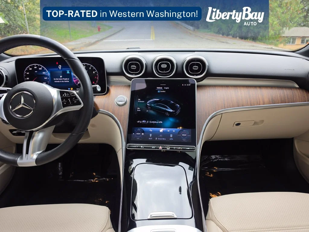 2025 Mercedes-Benz C-Class Sedan C 300 - Photo 12