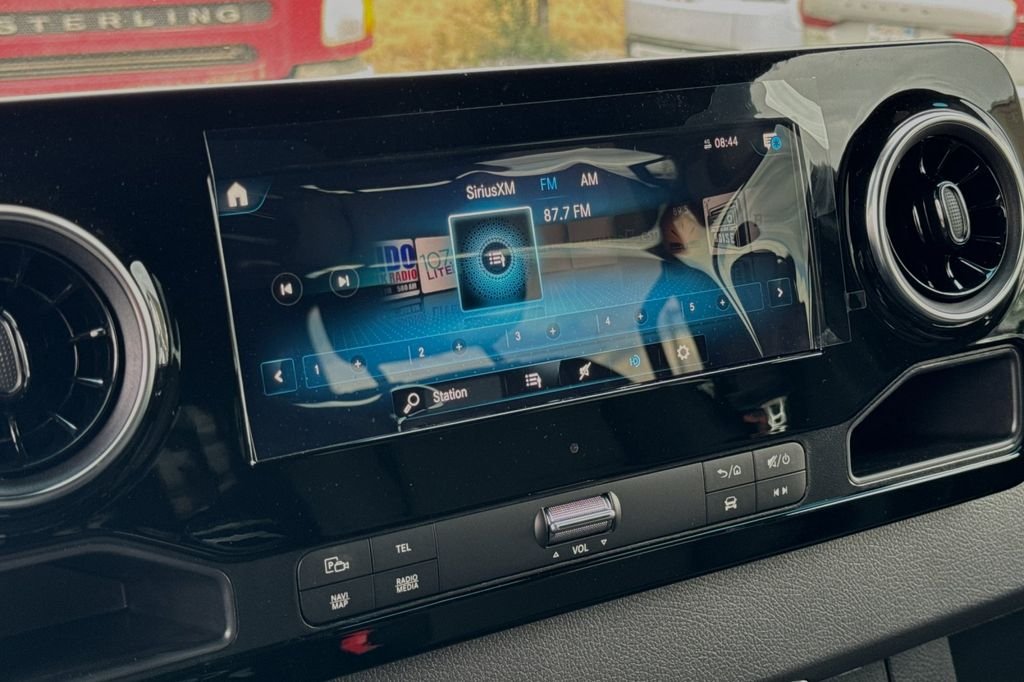 Used 2024 Gray Mercedes-Benz Cargo 170 WB image 17