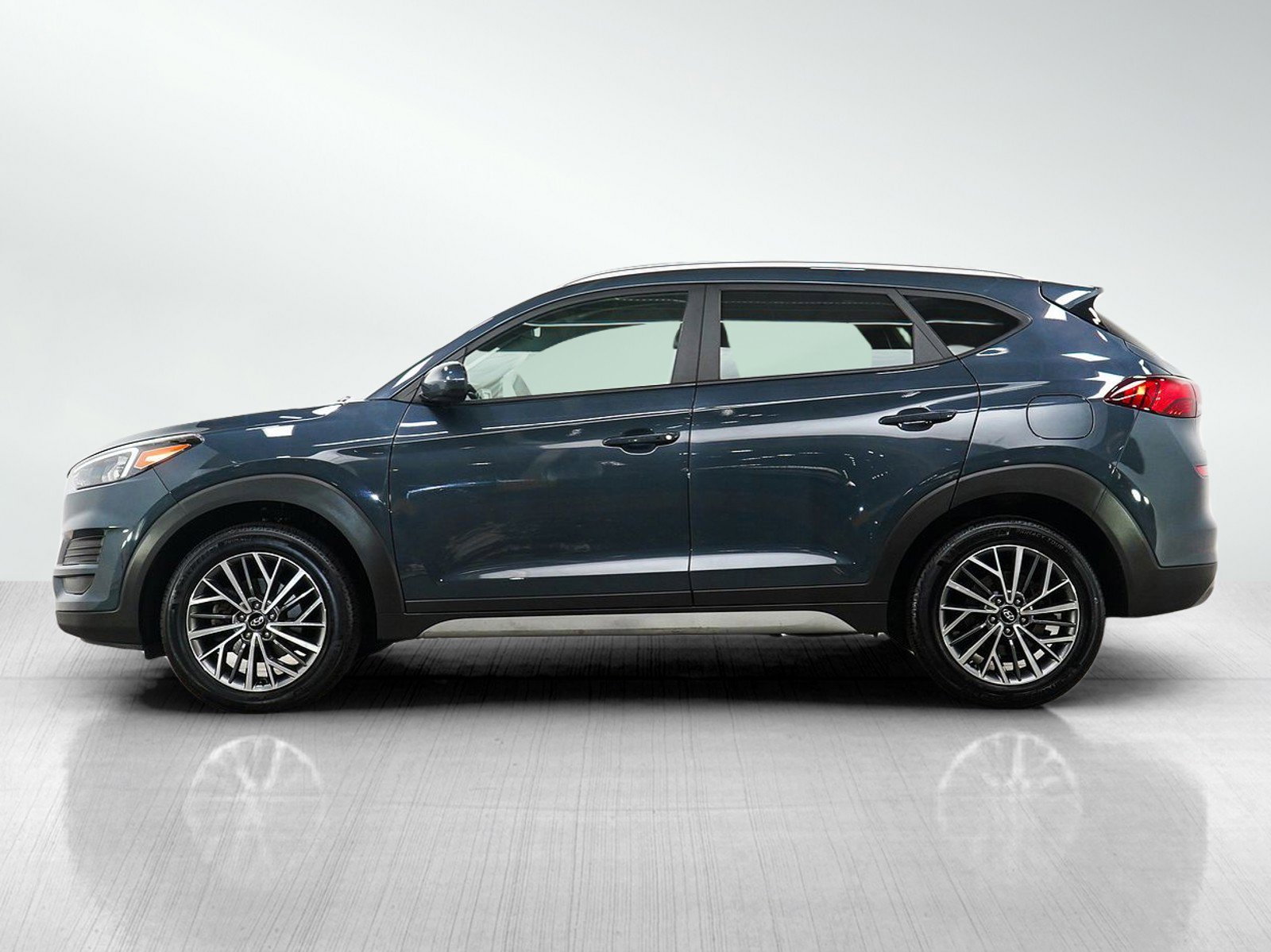 Used 2019 Hyundai Tucson SEL with VIN KM8J3CAL1KU074170 for sale in Minneapolis, Minnesota